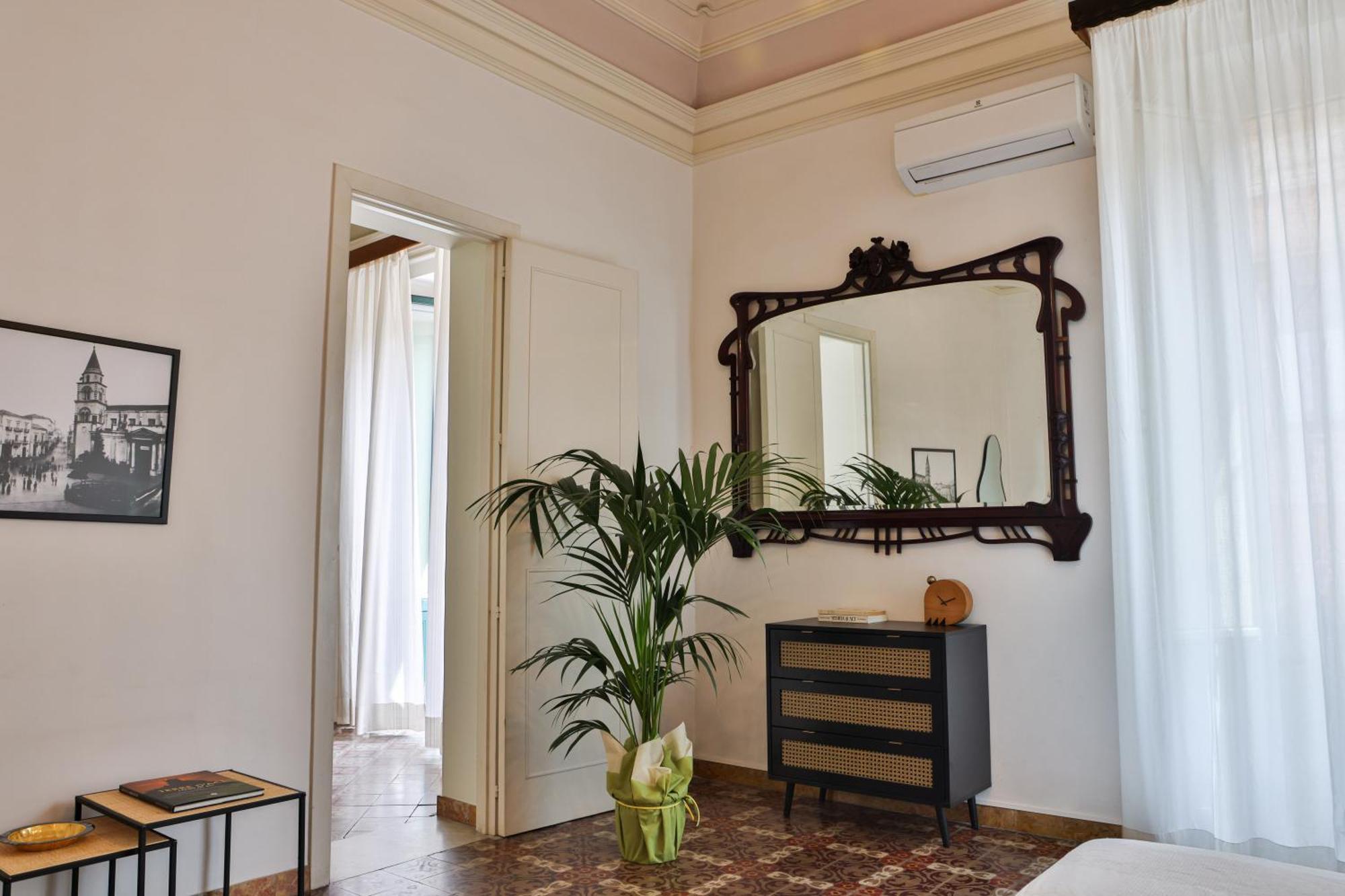 אסראלה La Casa Del Gelsomino Palace מראה חיצוני תמונה